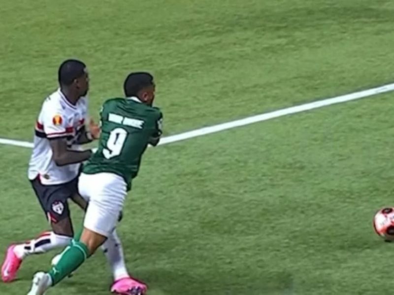FPF admite erro em pênalti polêmico na semifinal entre São Paulo e Palmeiras