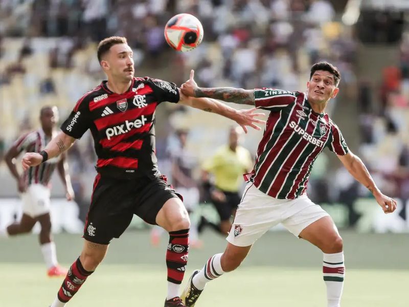 Flamengo e Fluminense se enfrentam em busca do título