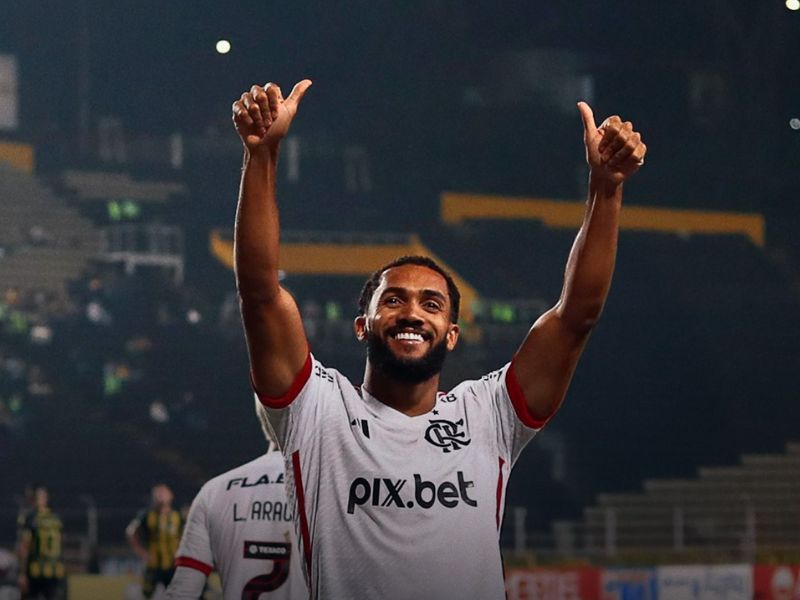Flamengo estreia com vitória na Libertadores
