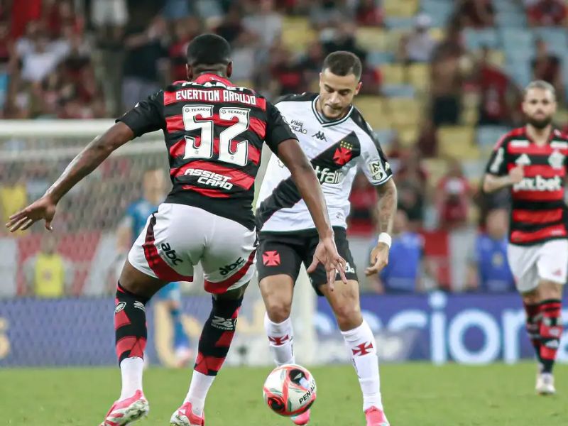 Vasco e Flamengo fazem Clássico dos Milhões neste sábado (19)