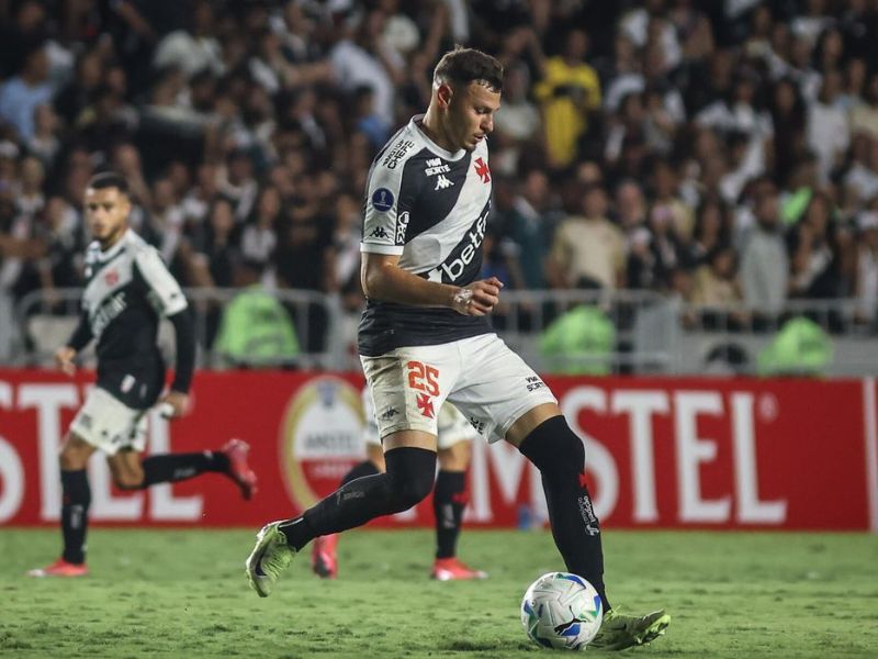 Vasco recebe Lanús no São Januário