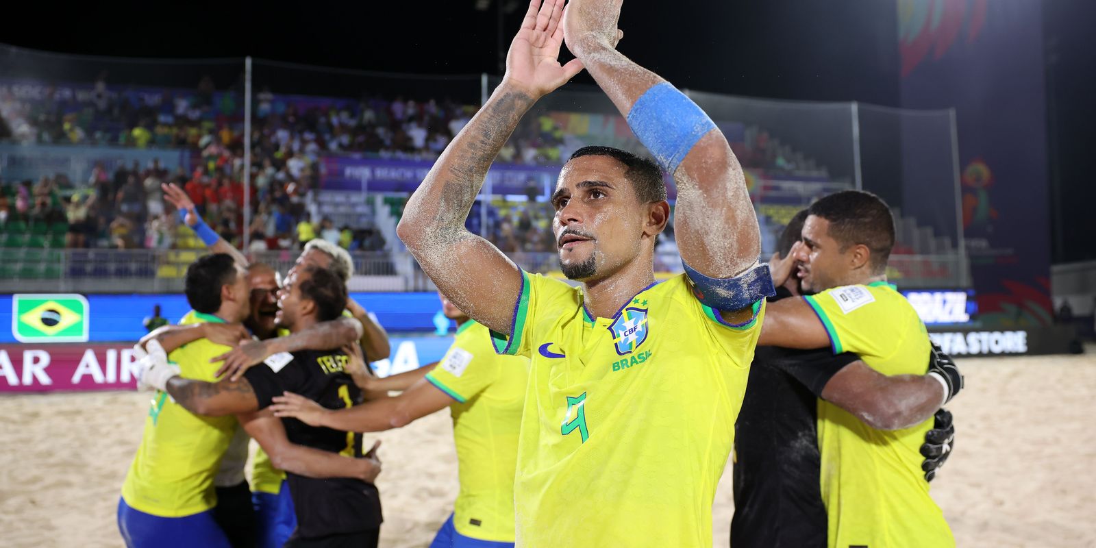 Brasil chega à decisão da Copa do Mundo de beach soccer