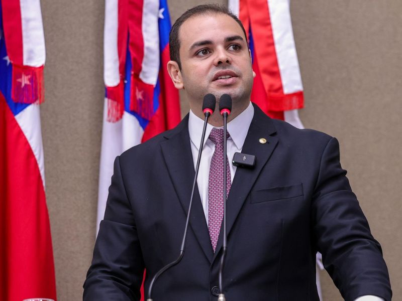 Luta antirracista amplia mecanismos de proteção a partir de lei de autoria do deputado Roberto Cidade