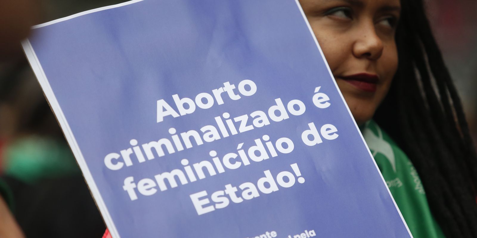 Meninas mães passam de 14 mil e só 1,1% tiveram acesso a aborto legal