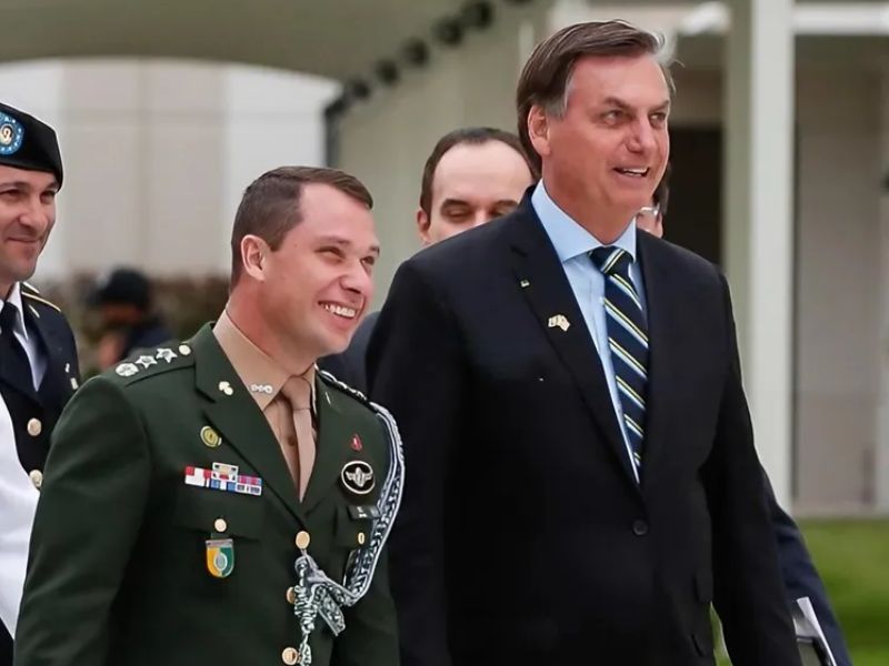 Mauro Cid reafirma que Bolsonaro leu minuta que previa prisão de ministros do STF