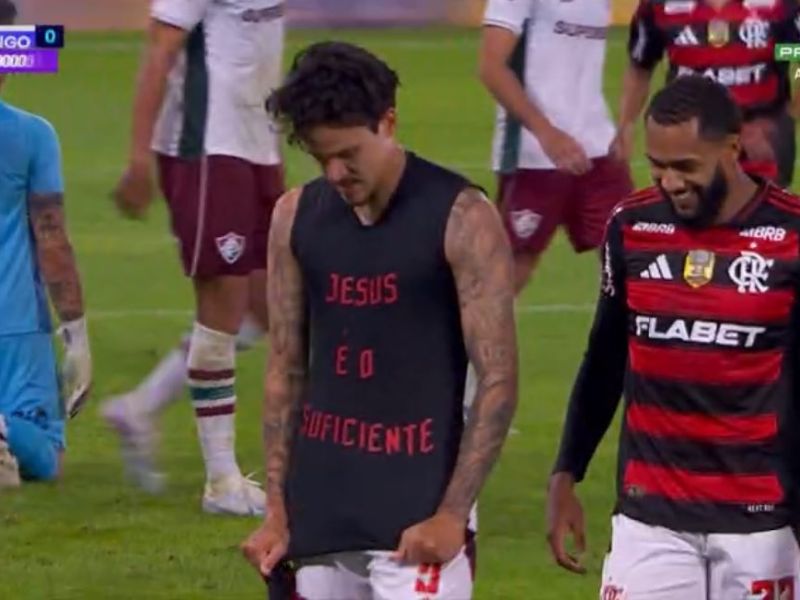 Pedro marca e garante vitória do Flamengo sobre o Fluminense