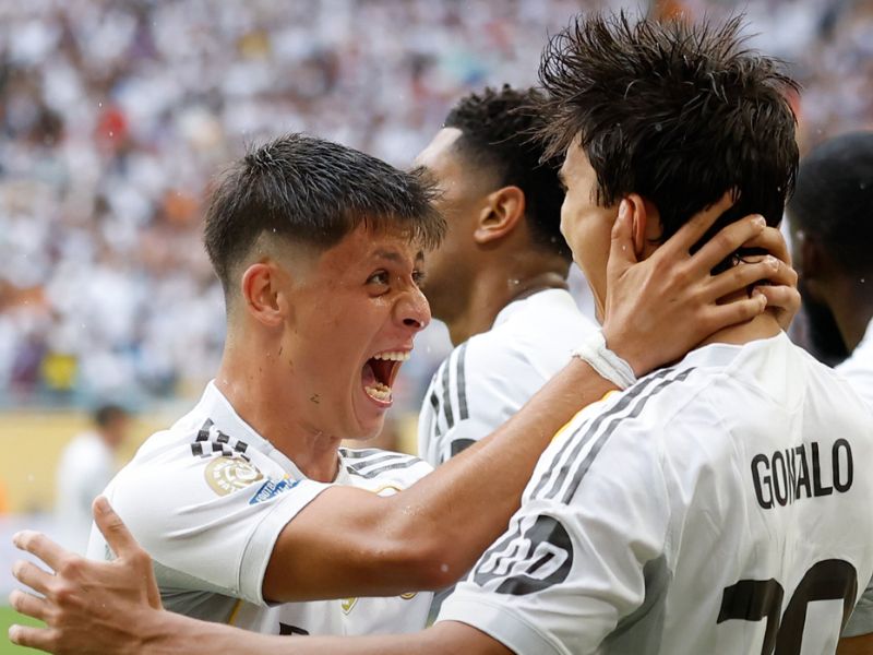 Real Madrid vence Juventus e avança às semifinais