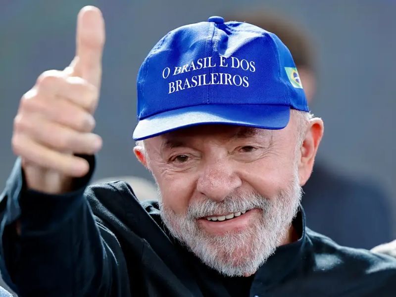 Reprovação de Lula cai, mas permanece alta, aponta pesquisa Genial/Quaest