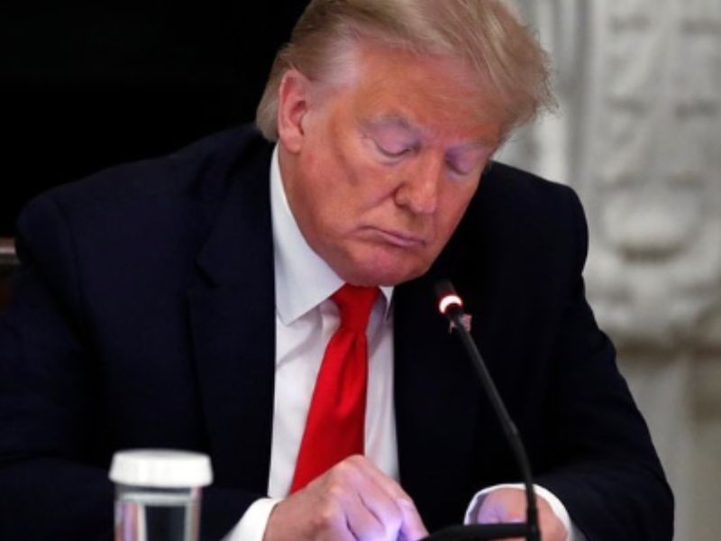 Trump envia carta a Lula e anuncia tarifa de 50% a produto brasileiro