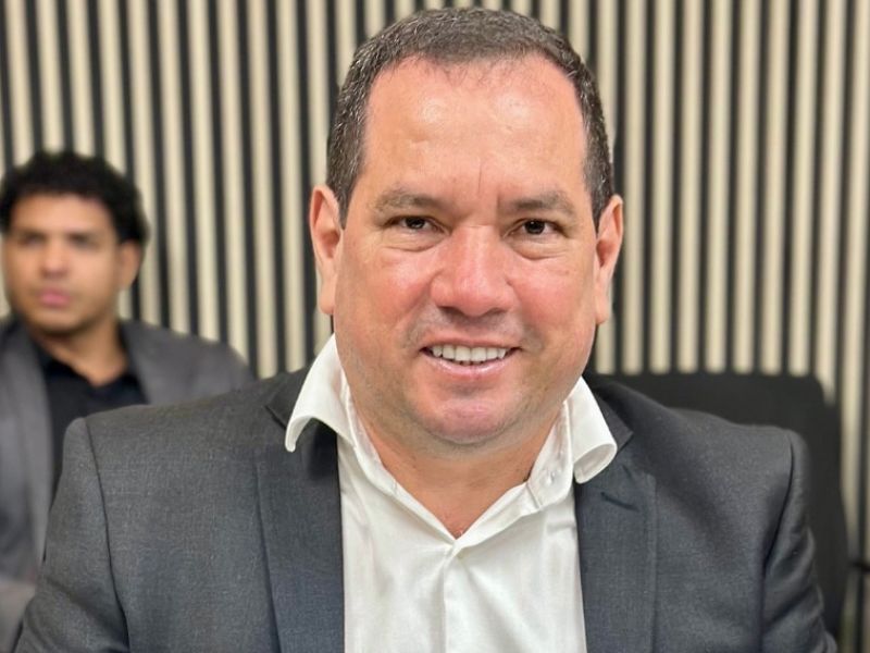 MPC-AM aciona TCE contra prefeito de Atalaia do Norte por excesso de cargos comissionados
