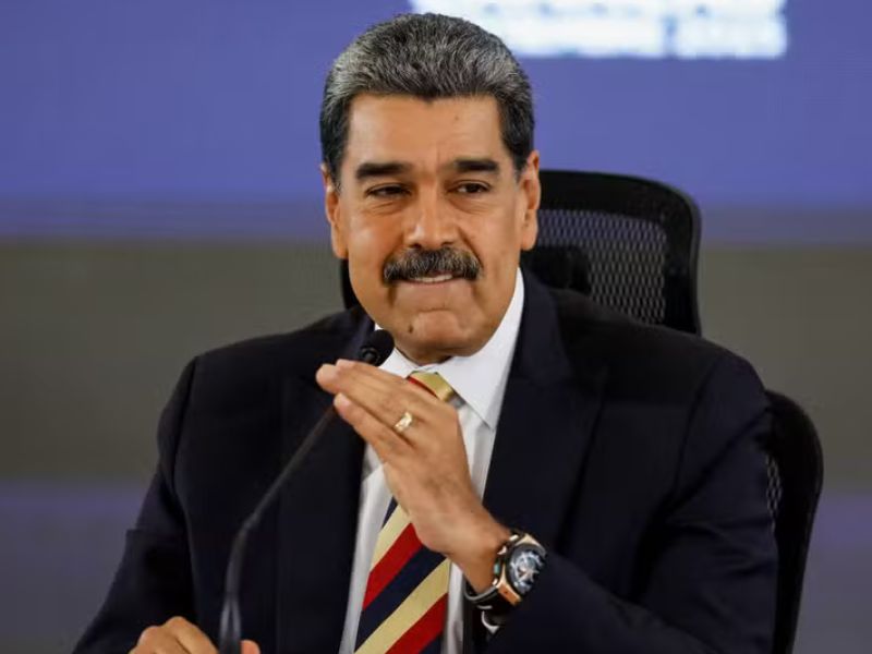 Maduro antecipa Natal para 1º de outubro pela segunda vez consecutiva em meio a tensão com EUA
