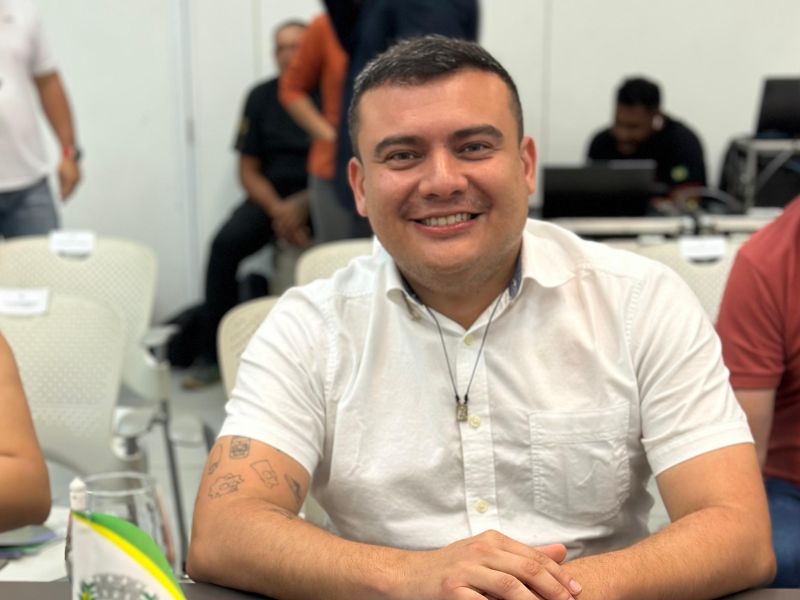 Prefeitura de Novo Airão entra na mira do TCE-AM por suspeita de irregularidade em licitação de cartão estudantil