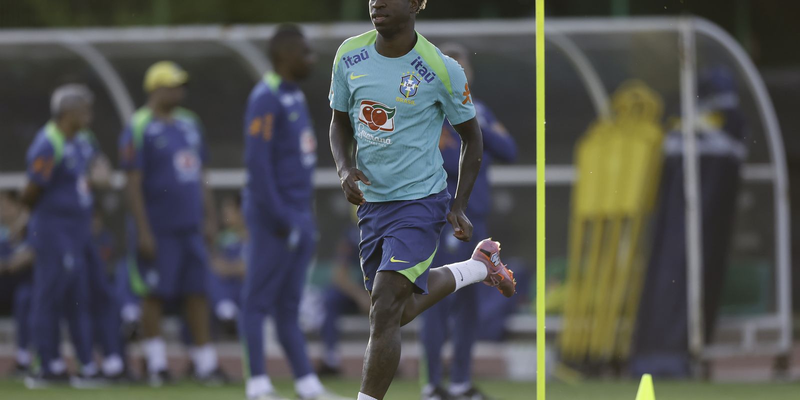 Ancelotti esboça formação da seleção para enfrentar Coreia do Sul