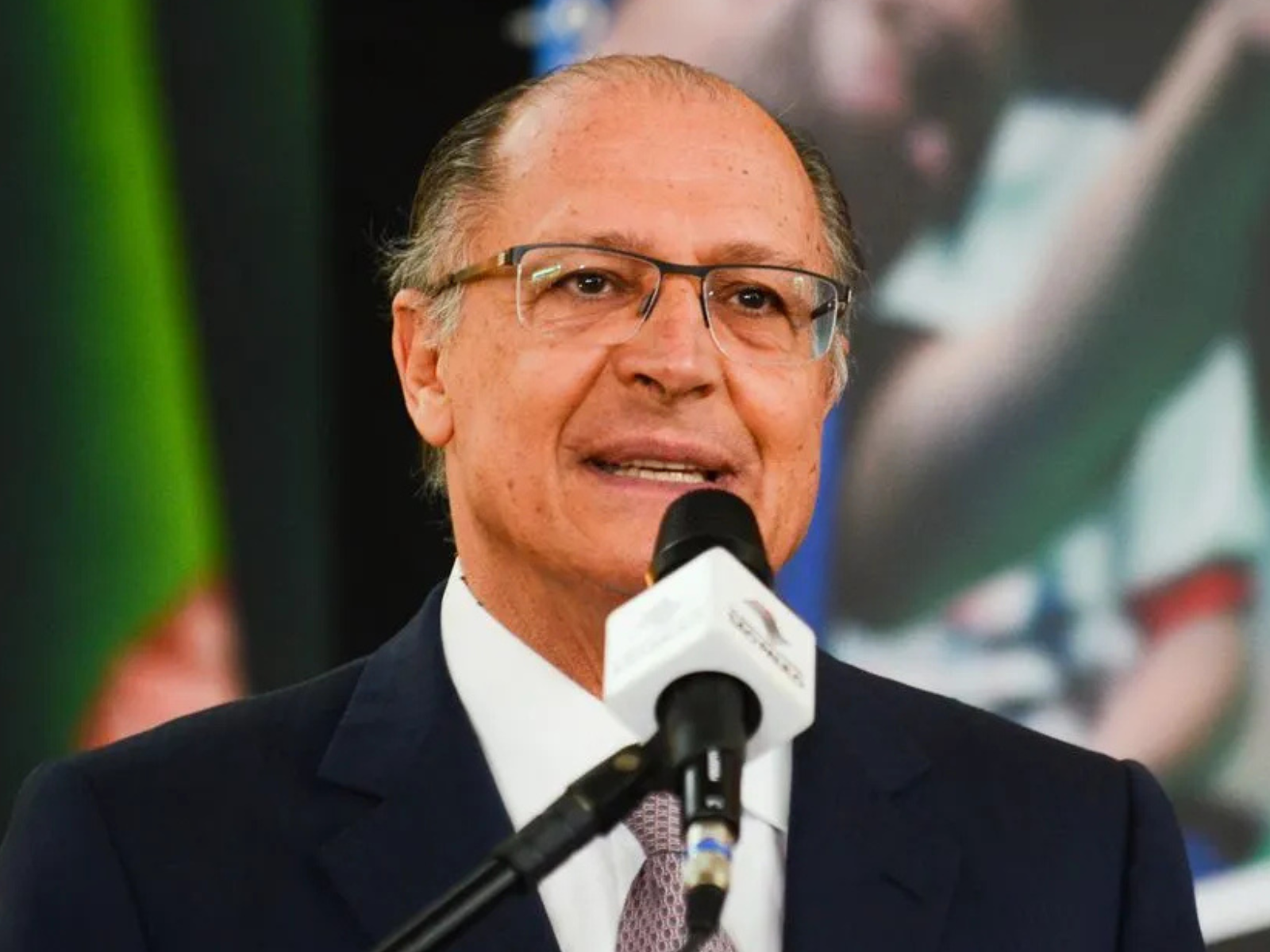 Após encontro de Lula e Trump, Alckmin classifica reaproximação como 'passo mais importante'