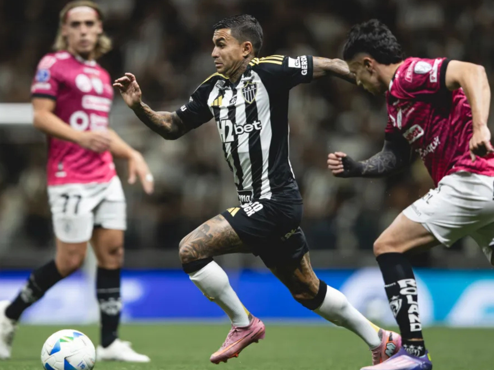 Atlético-MG goleia o Independiente del Valle e avança para final inédita da Sul-Americana