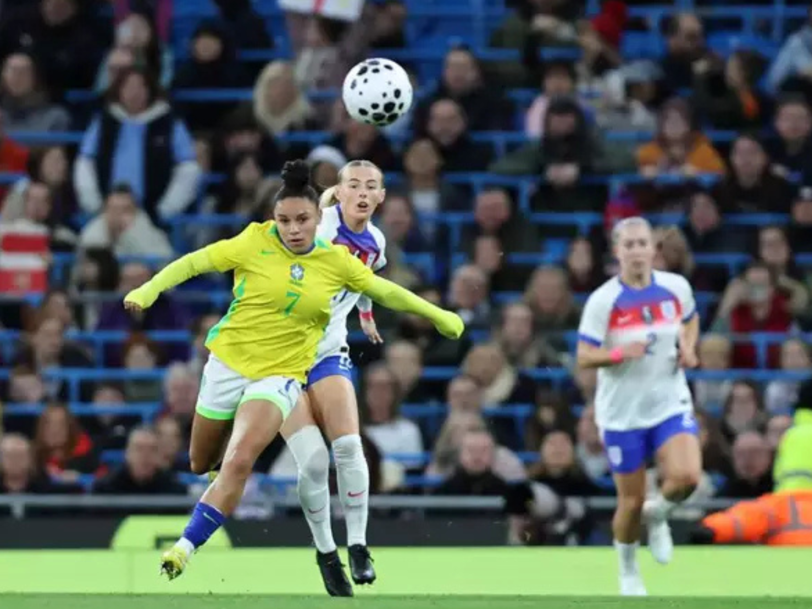 Seleção Brasileira Feminina supera Inglaterra e mostra força para a revanche na Finalíssima 2026