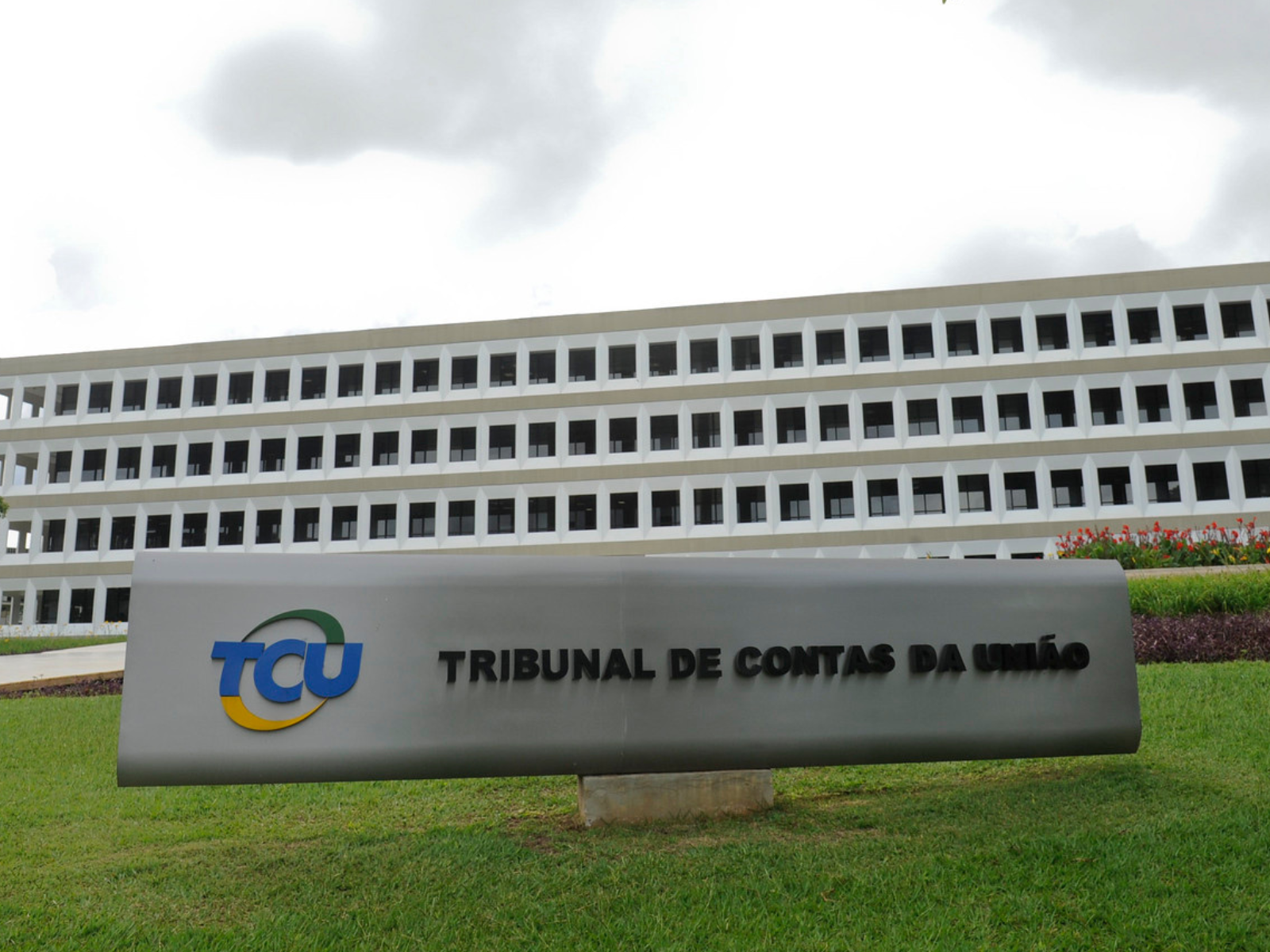 TCU arquiva denúncia contra contratos com Organizações Sociais de Saúde do AM