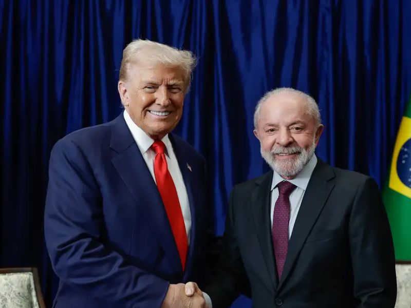 Trump registra encontro com Lula em sua rede social