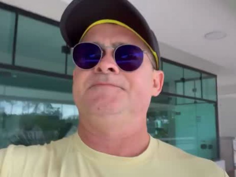 ‘Coração tudo na paz’, diz David Almeida após sentir dores no peito e passar por exames