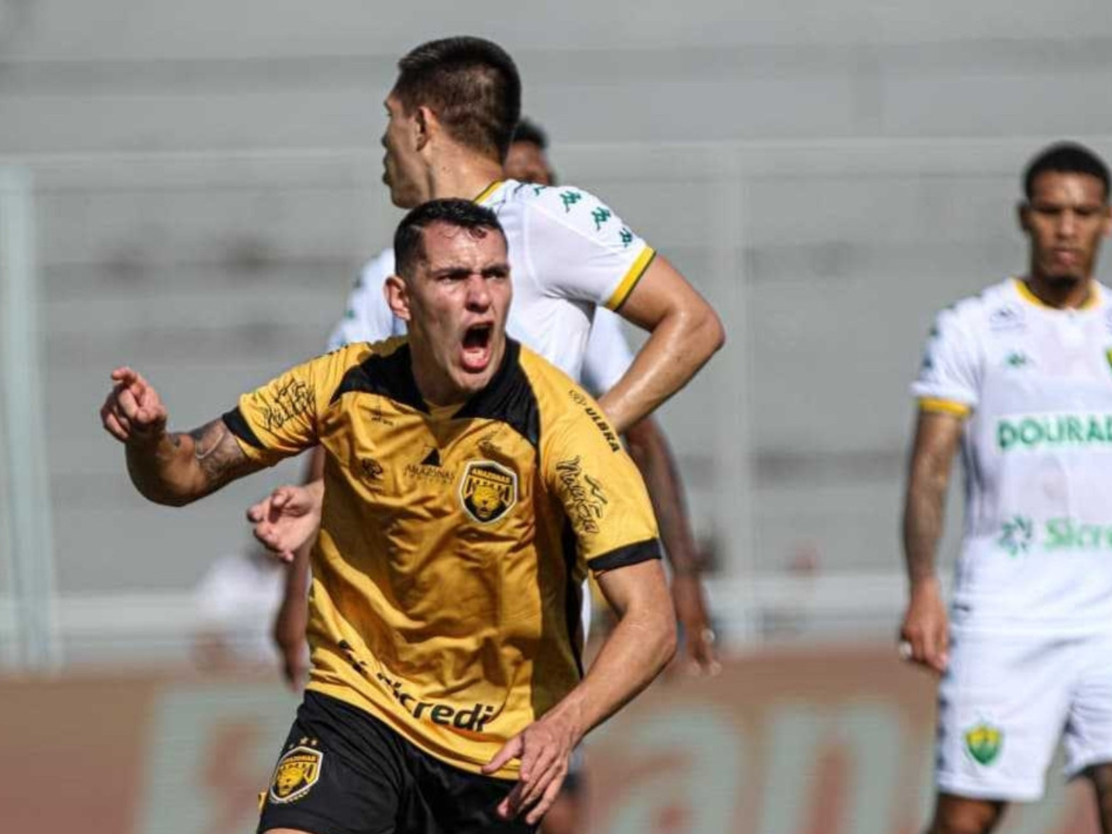 Amazonas FC vence Cuiabá e reacende esperança na luta contra o rebaixamento da Série B