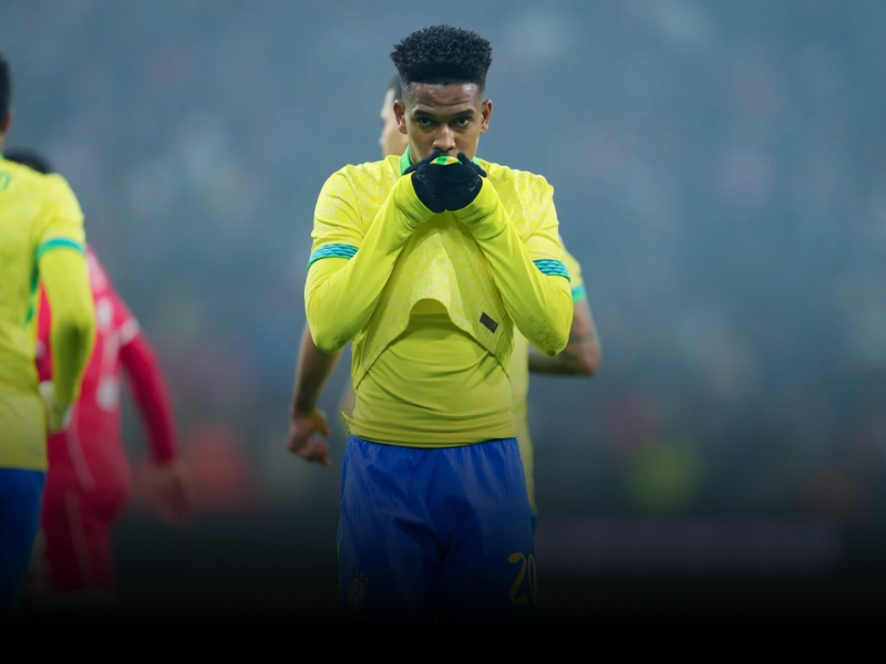 Brasil empata com a Tunísia e encerra temporada 2025 sem vitória