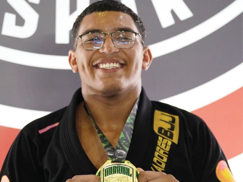 Atleta amazonense é bicampeão mundial de Jiu-Jitsu Esportivo