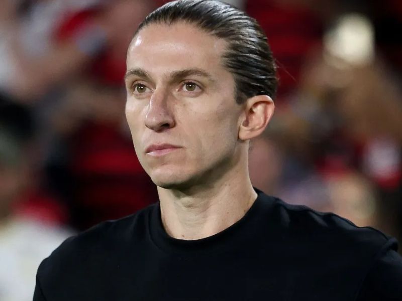 Flamengo e Filipe Luís divergem sobre renovação; entenda
