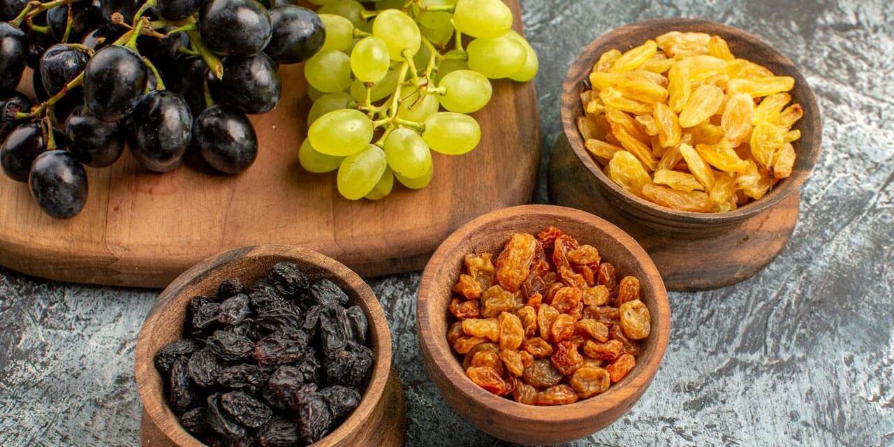 Pesquisa aponta se a uva-passa é aceita ou não na ceia de Natal