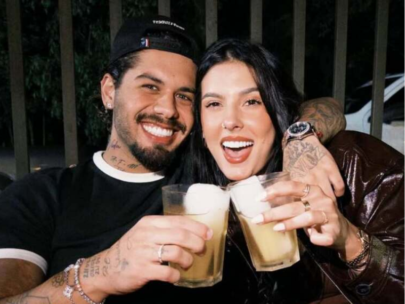 Zé Felipe e Ana Castela anunciam fim do namoro pelas redes sociais