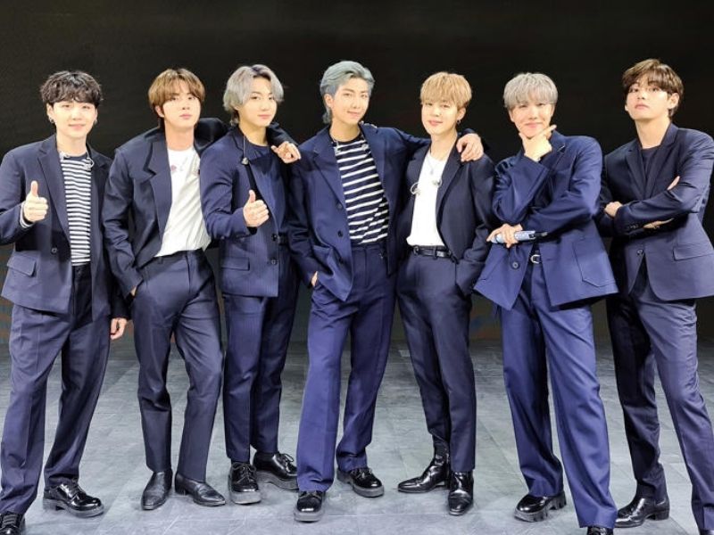 BTS confirma álbum inédito e prepara turnê mundial em 2026