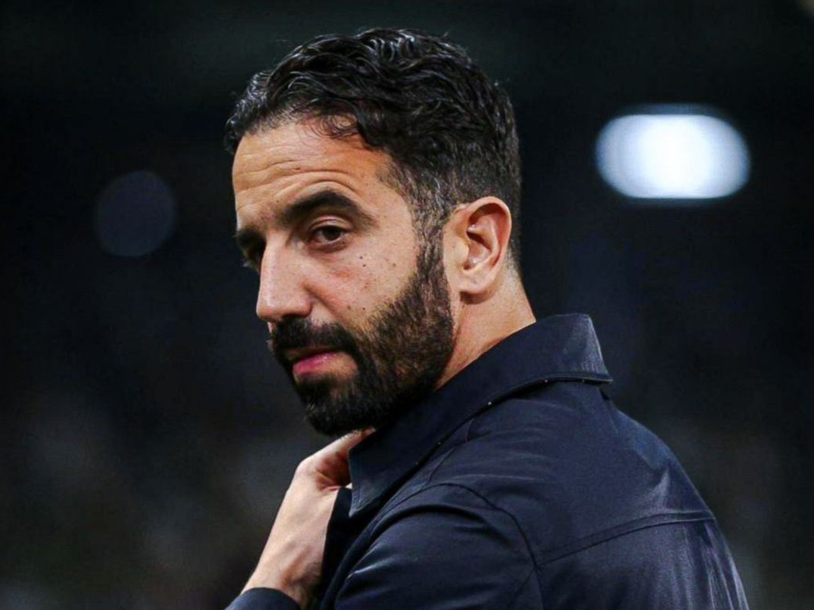 Ruben Amorim é demitido do Manchester United após 14 meses no comando