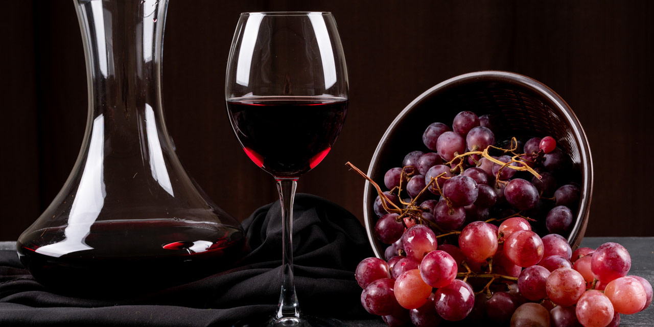 Vinho vegano e comum: entenda a diferença entre eles